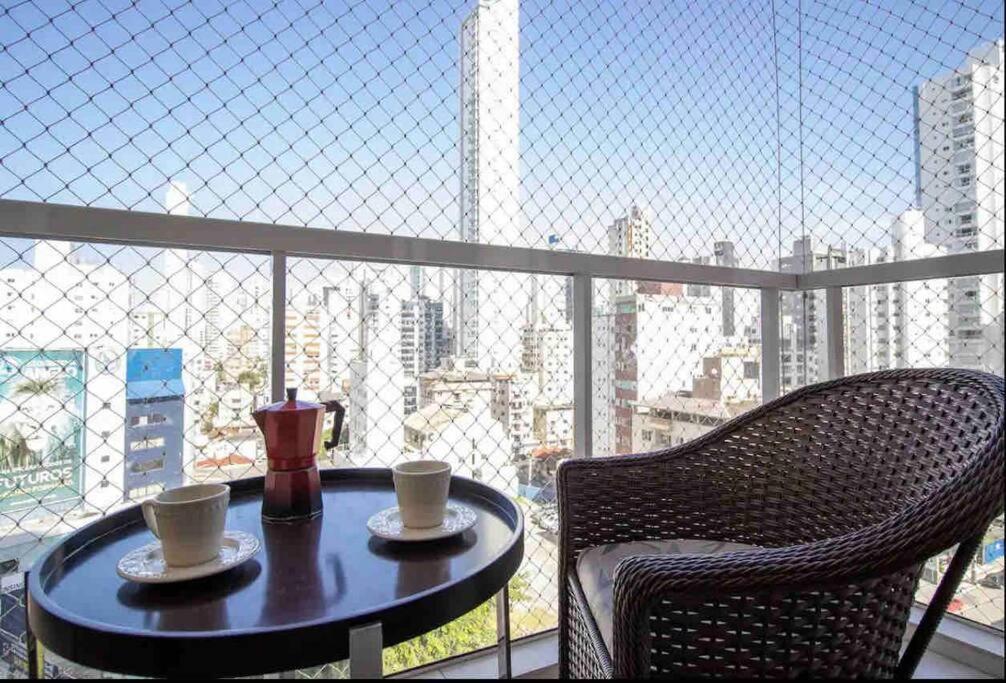Edificio Central, De 3 Quartos Com Garagem Apartamento